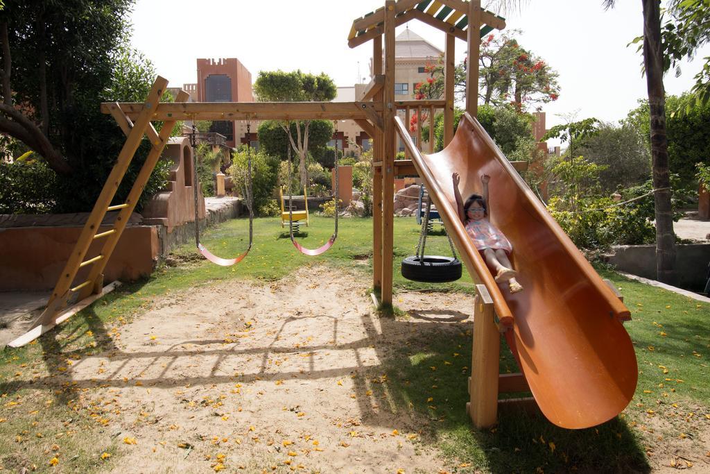 Swiss Inn Pyramids Golf Resort 6th of October City Buitenkant foto